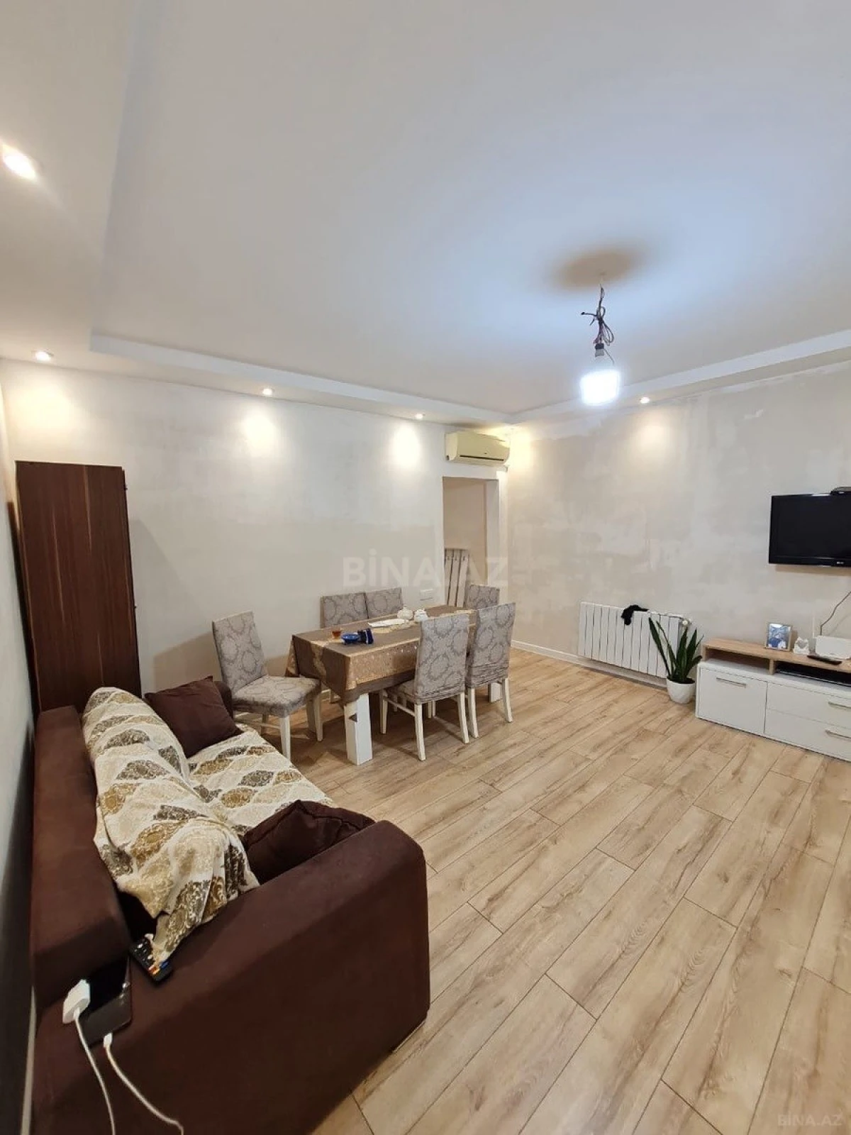 Satılır 4 otaqlı həyət evi 130 m²