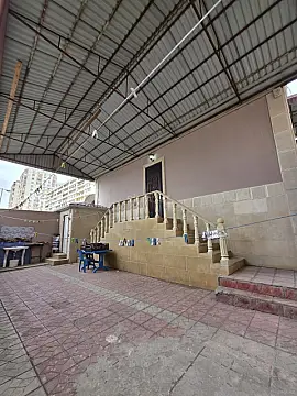 Satılır 5 otaqlı həyət evi 200 m² — Bakı, Yeni Yasamal 5 otaq 200.00 m²