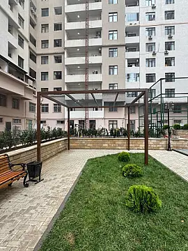 Satılır 3 otaqlı mənzil 138 m²