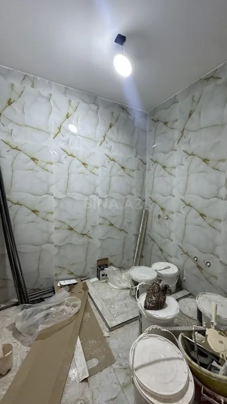 Satılır 2 otaqlı mənzil 75 m²