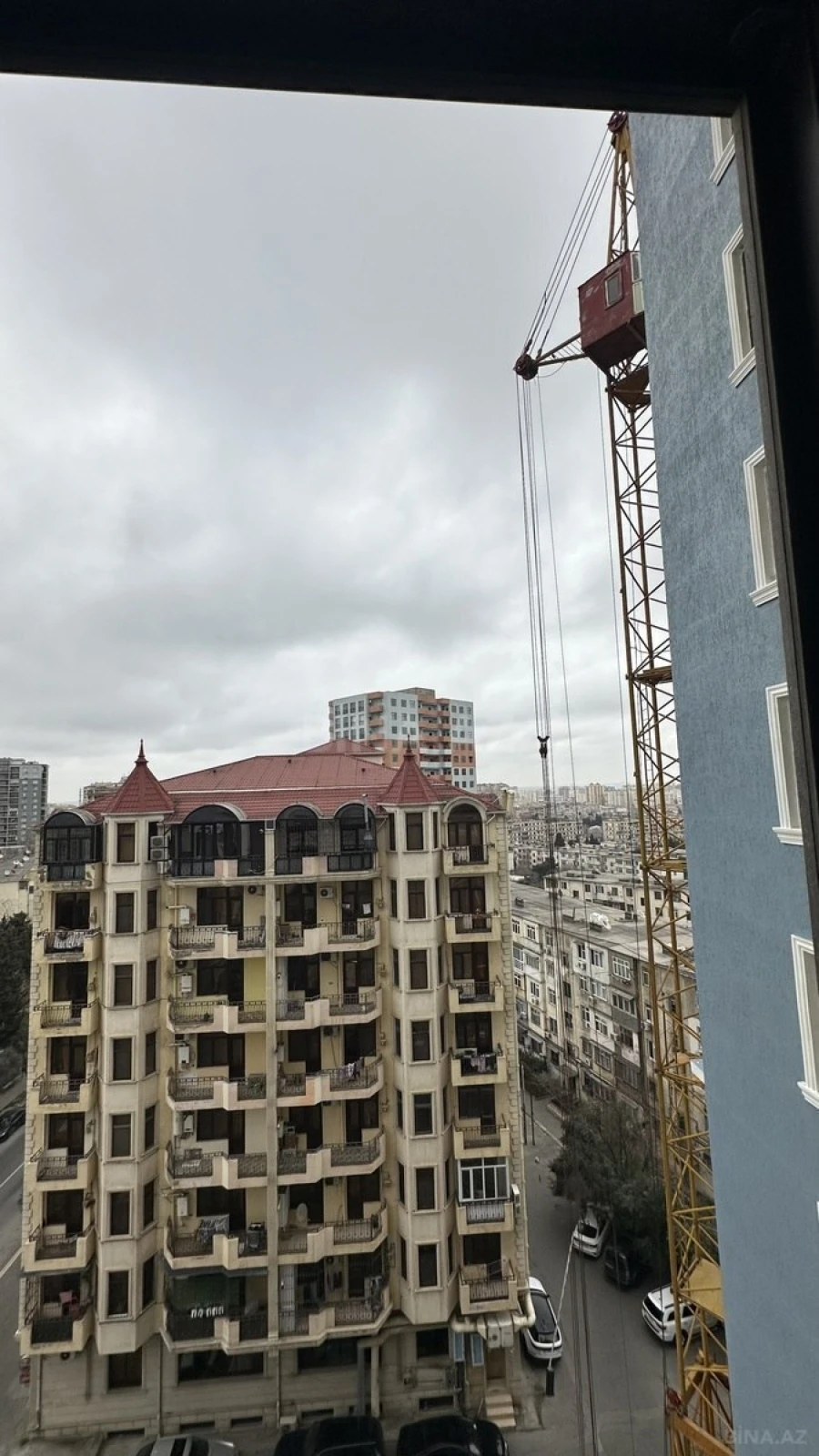 Satılır 2 otaqlı mənzil 75 m²
