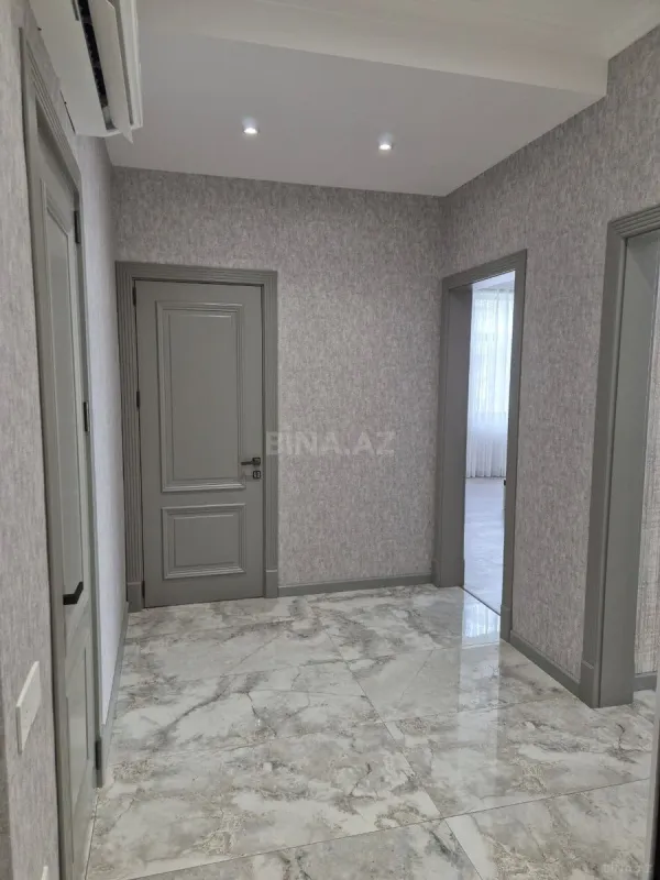 Kirayə verilir 2 otaqlı mənzil 94 m²
