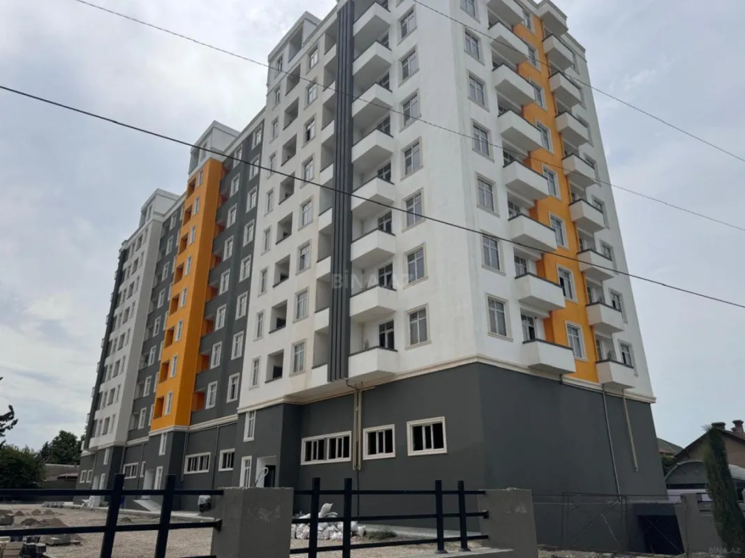 Satılır obyekt 1100 m²