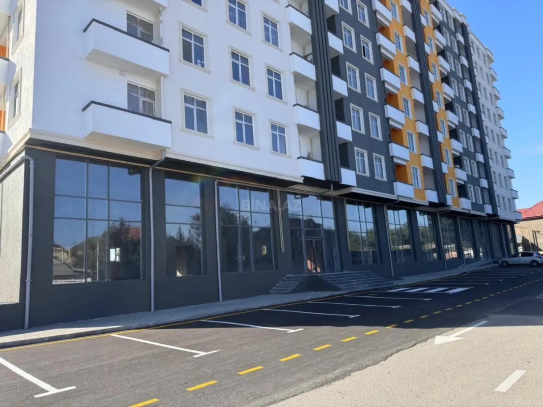 Satılır obyekt 1100 m²