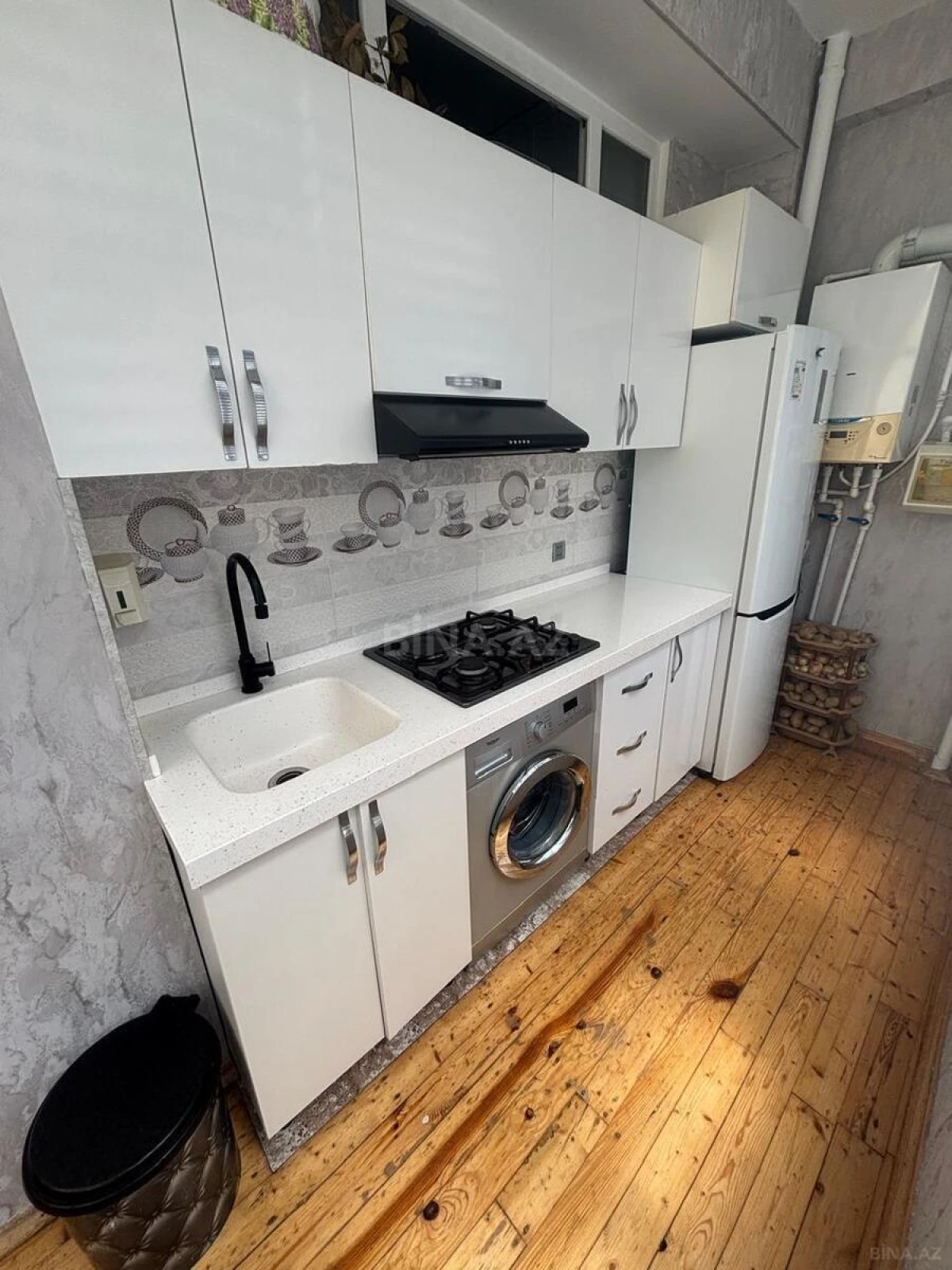 Satılır 2 otaqlı mənzil 55.6 m²