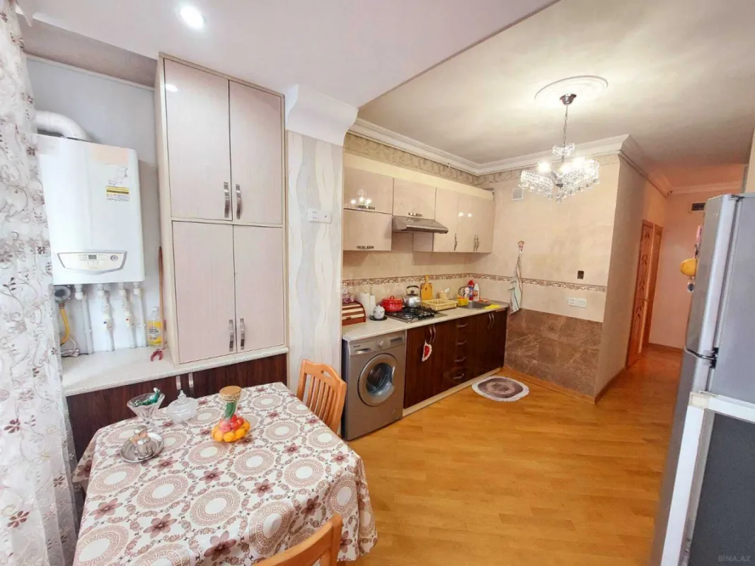 Satılır 2 otaqlı mənzil 70 m²