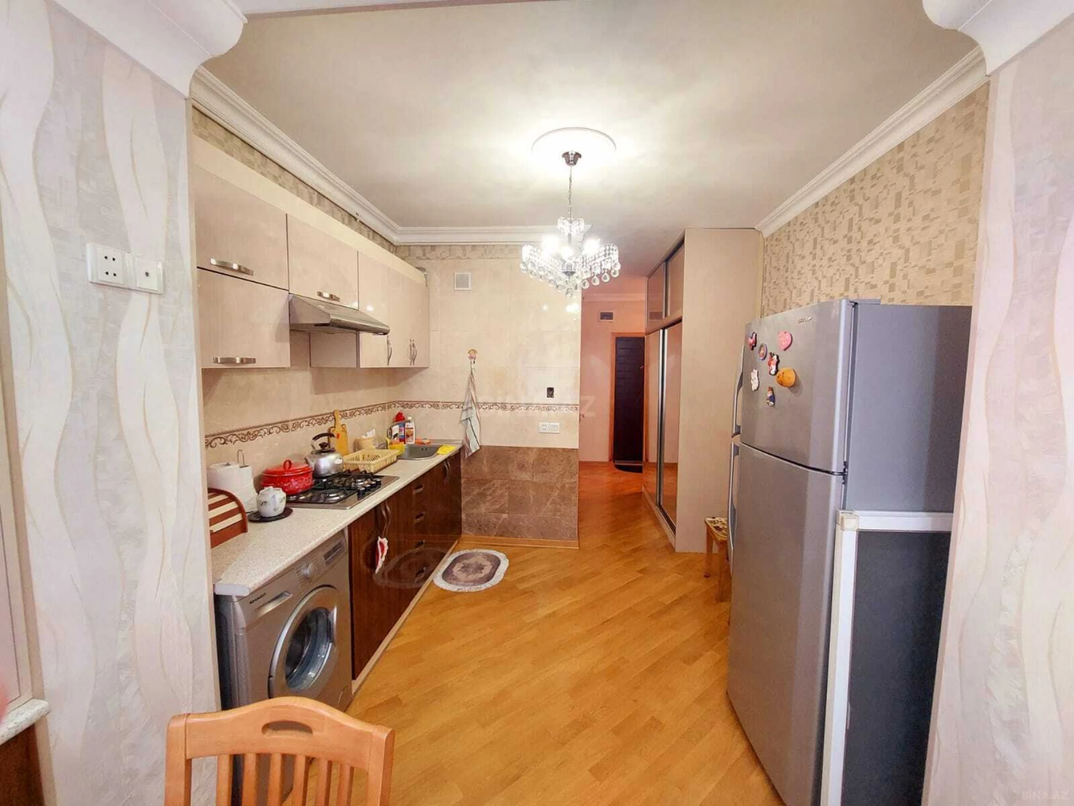 Satılır 2 otaqlı mənzil 70 m²