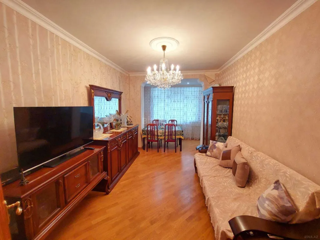 Satılır 2 otaqlı mənzil 70 m²
