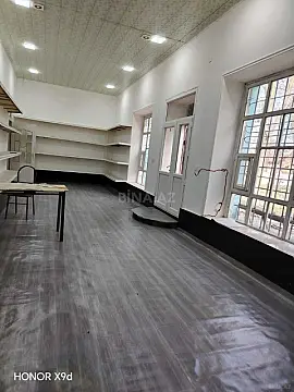 Satılır obyekt 136 m²