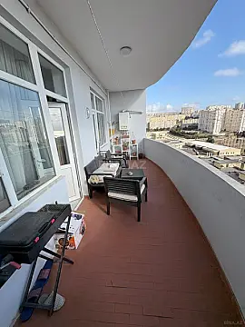 Satılır 2 otaqlı mənzil 66 m²