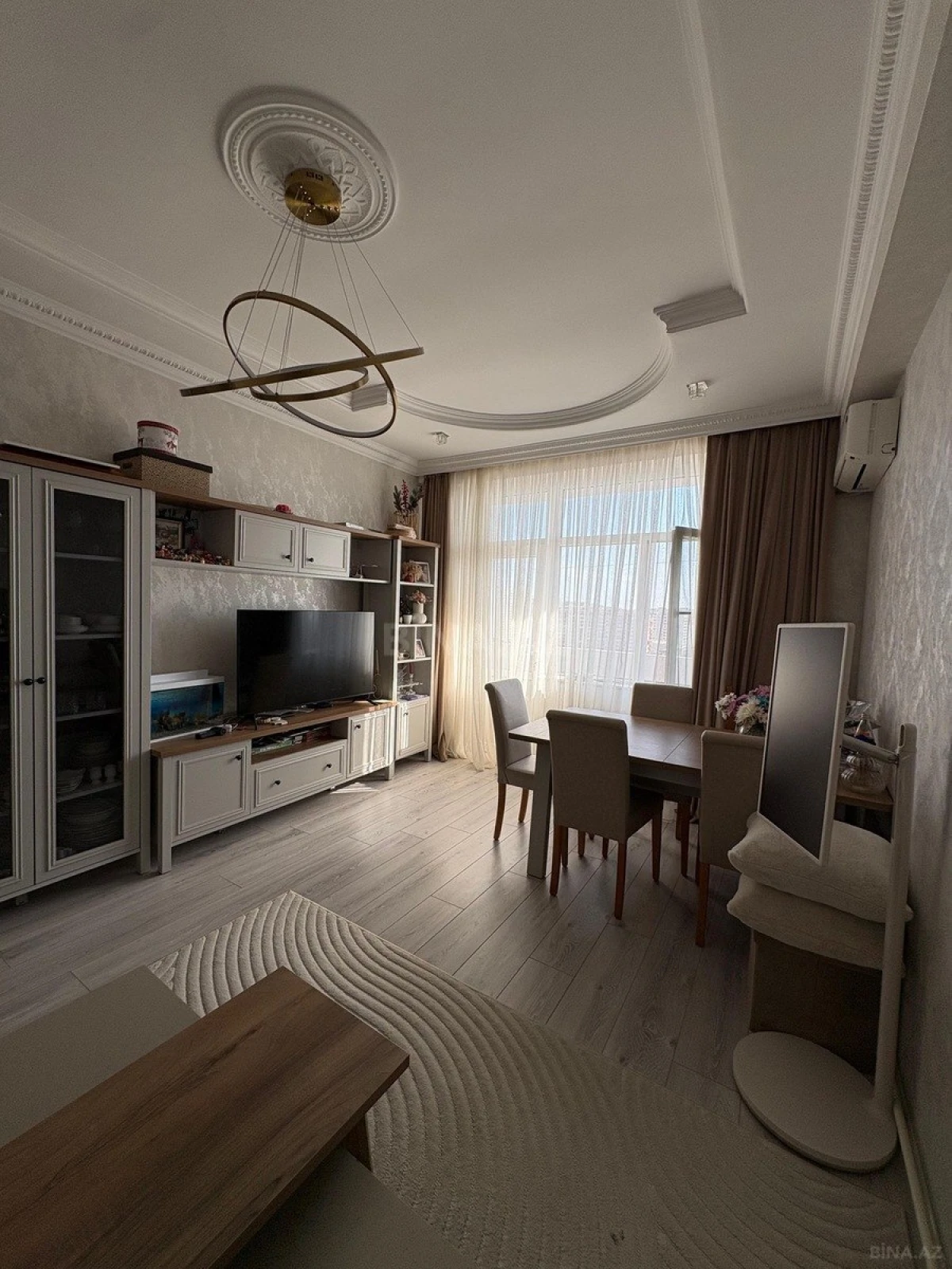 Satılır 2 otaqlı mənzil 66 m²