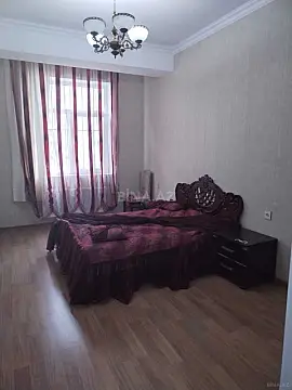 Kirayə verilir 2 otaqlı mənzil 55 m²