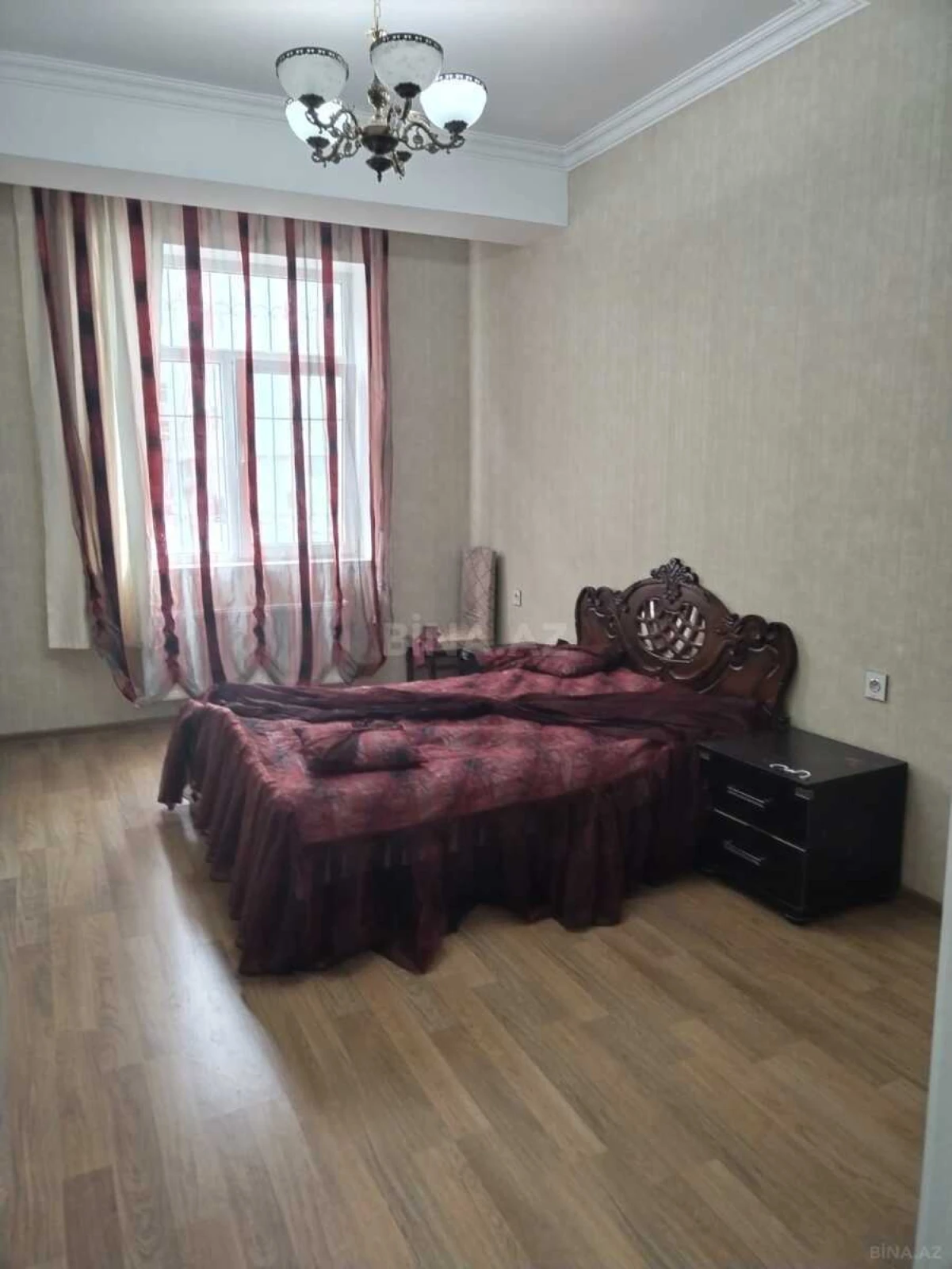 Kirayə verilir 2 otaqlı mənzil 55 m²