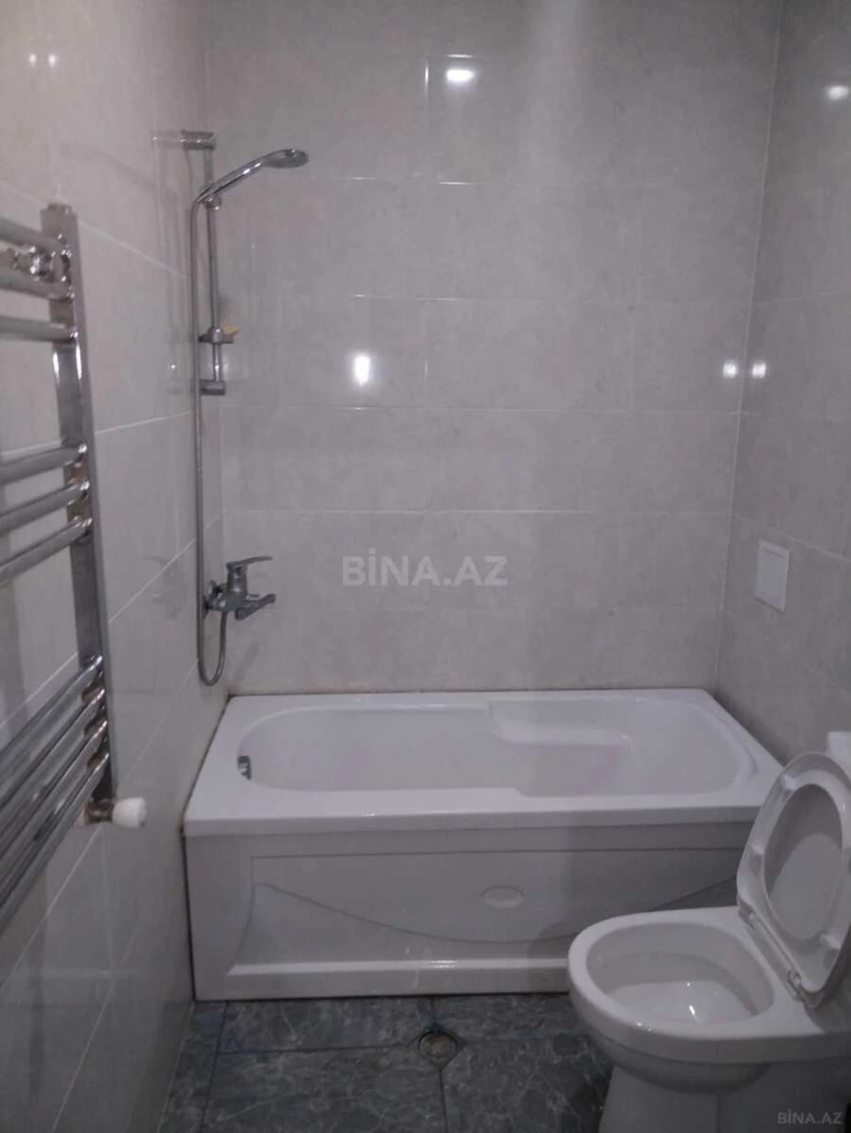 Kirayə verilir 2 otaqlı mənzil 55 m²