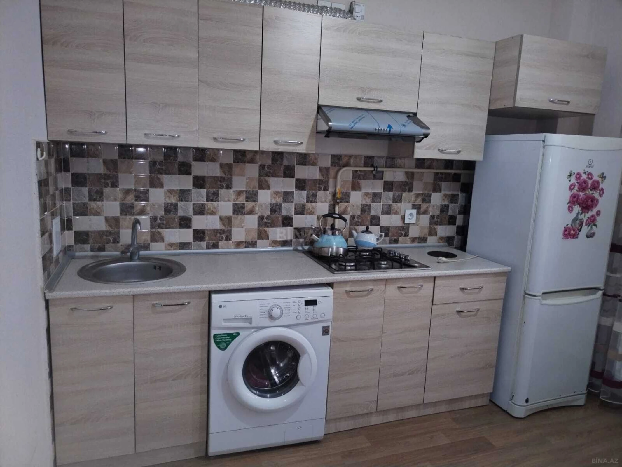 Kirayə verilir 2 otaqlı mənzil 55 m²