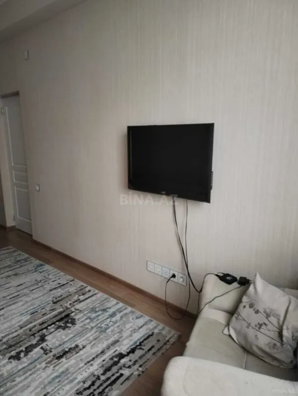 Kirayə verilir 2 otaqlı mənzil 55 m²