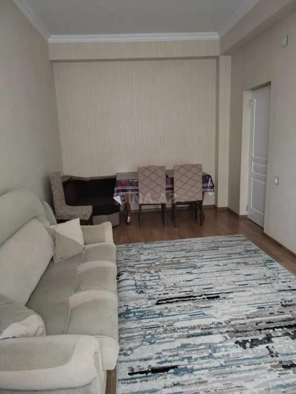 Kirayə verilir 2 otaqlı mənzil 55 m²