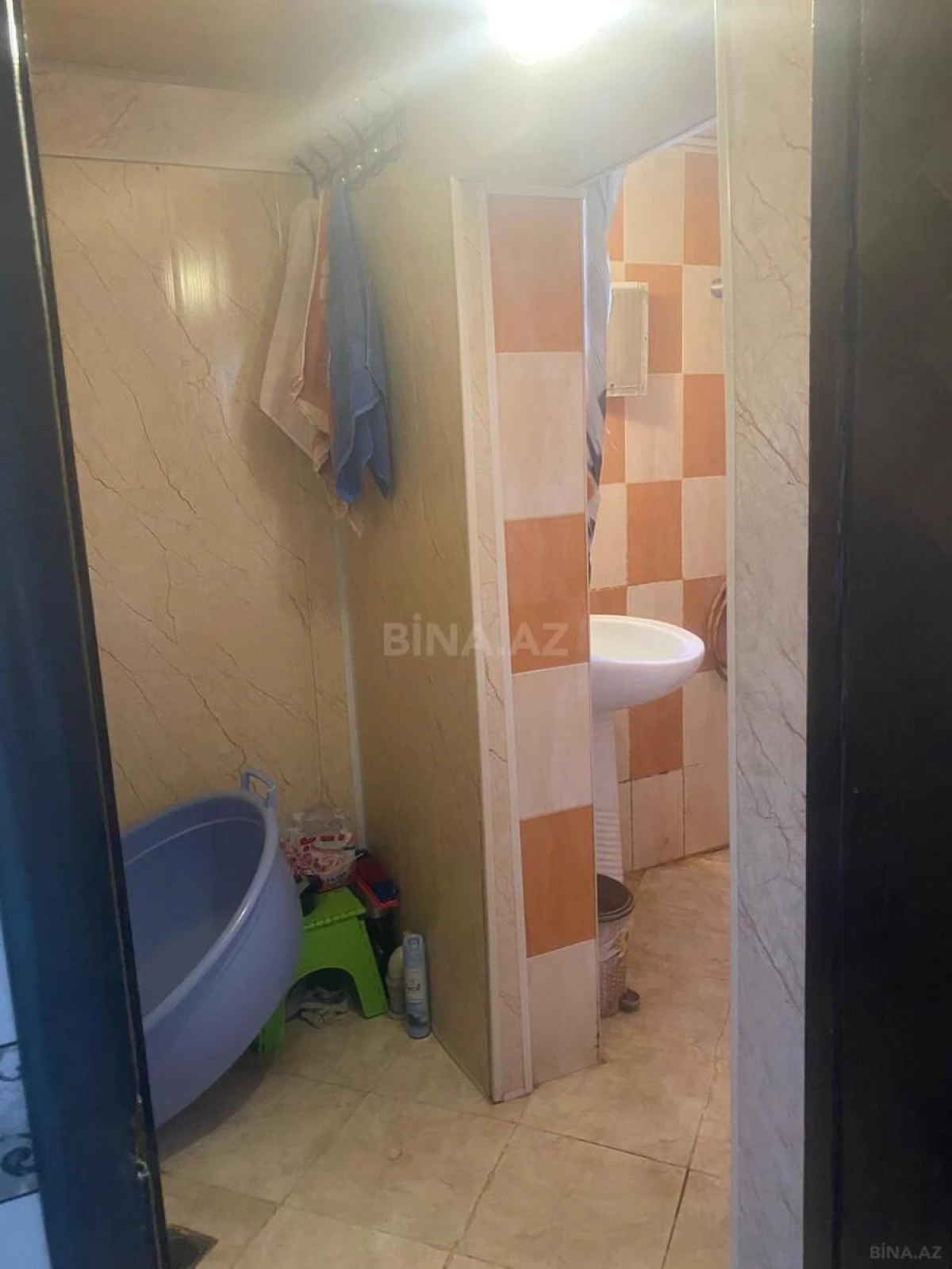 Satılır 7 otaqlı həyət evi 270 m²