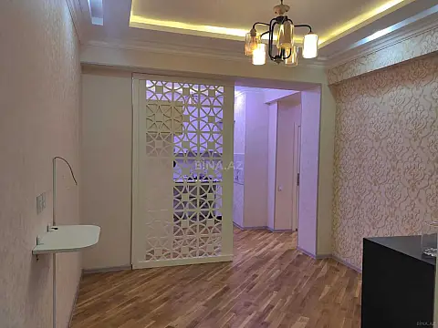 Satılır 2 otaqlı mənzil 80 m² — Bakı, Əhmədli 2 otaq 80.00 m²