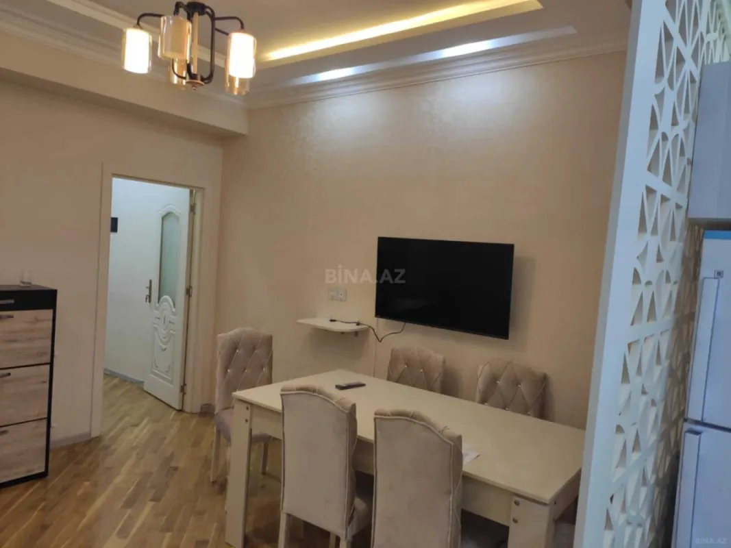 Satılır 2 otaqlı mənzil 80 m²