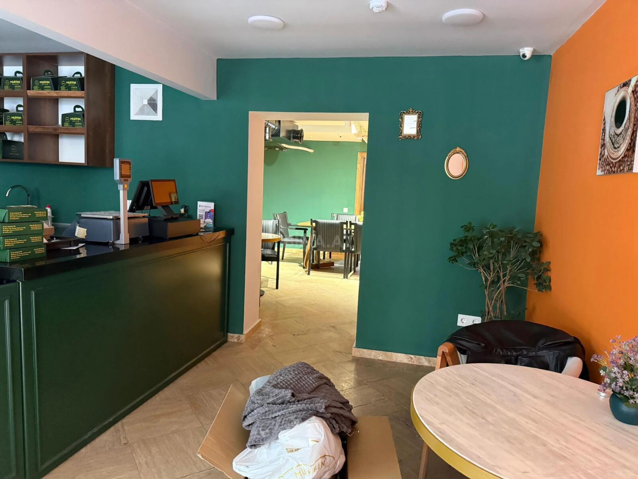 Kirayə verilir obyekt 70 m²