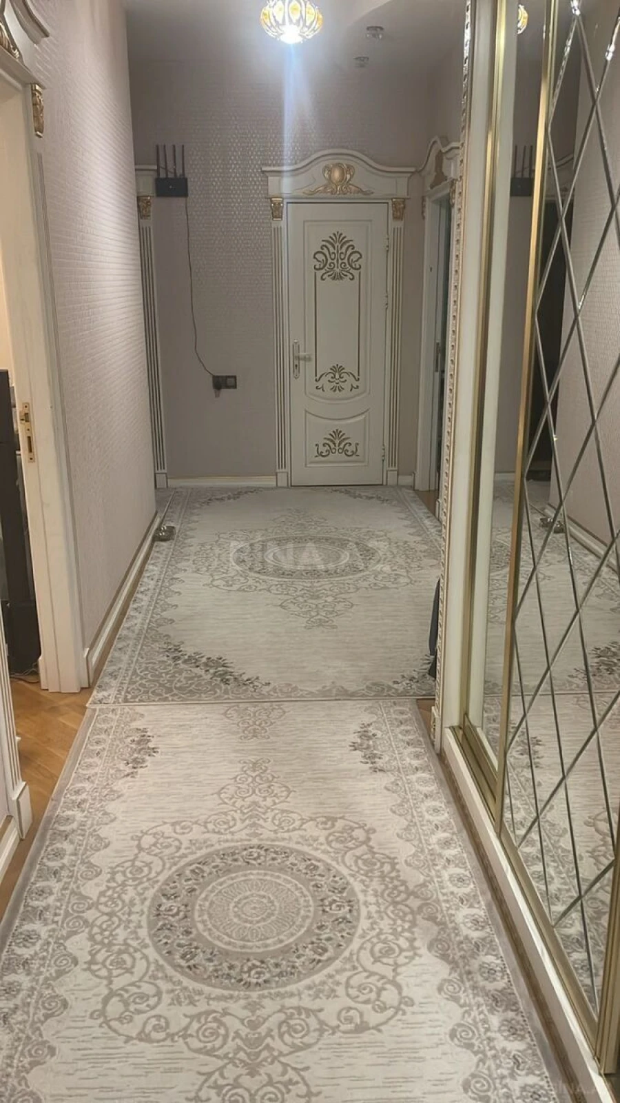 Satılır 3 otaqlı mənzil 120 m²