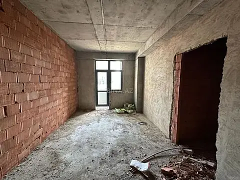 Satılır 2 otaqlı mənzil 74 m²