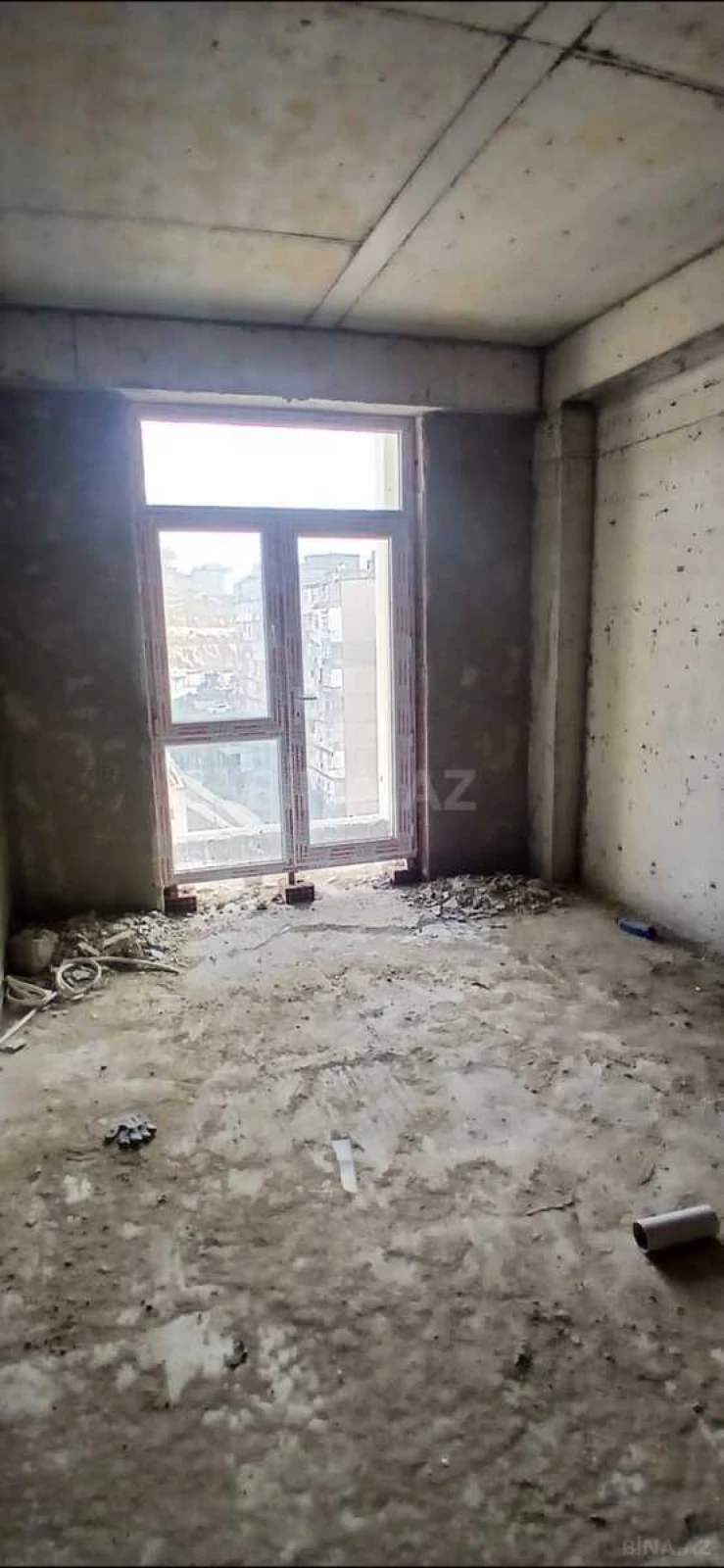 Satılır 1 otaqlı mənzil 55.6 m²