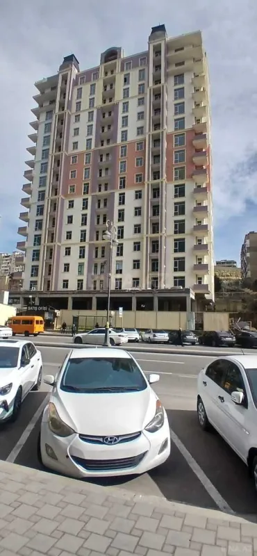 Satılır 1 otaqlı mənzil 55.6 m²