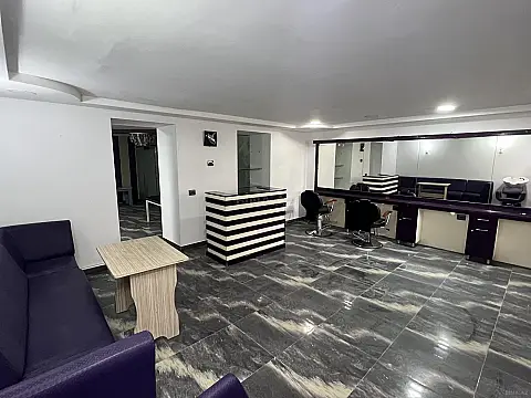 Satılır obyekt 80 m² — Bakı, Qaraçuxur 80.00 m²