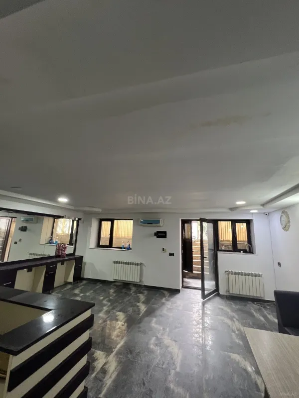 Satılır obyekt 80 m²