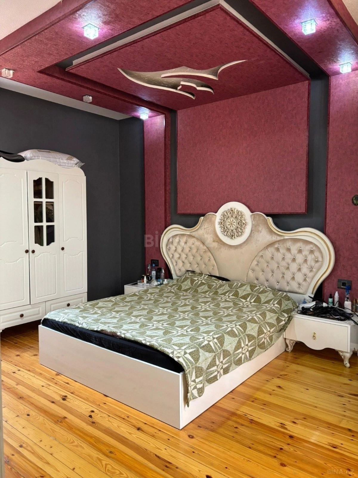 Satılır 7 otaqlı həyət evi 220 m²