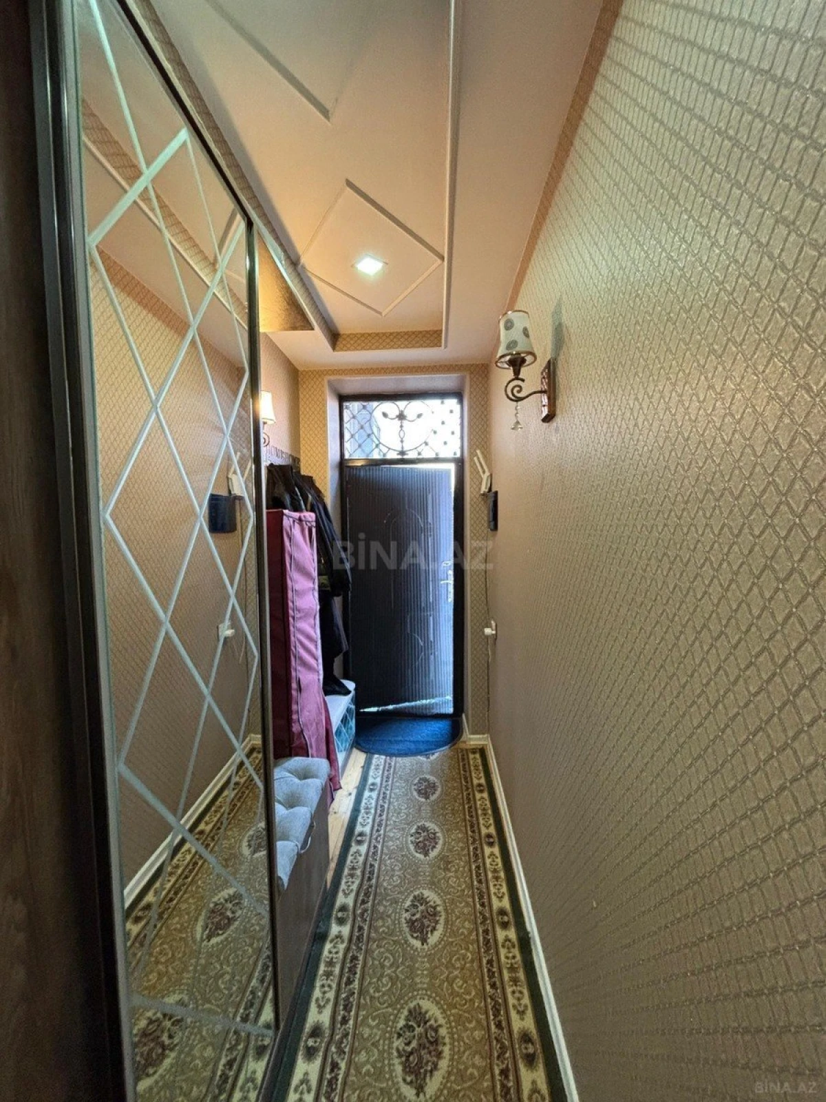 Satılır 7 otaqlı həyət evi 220 m²