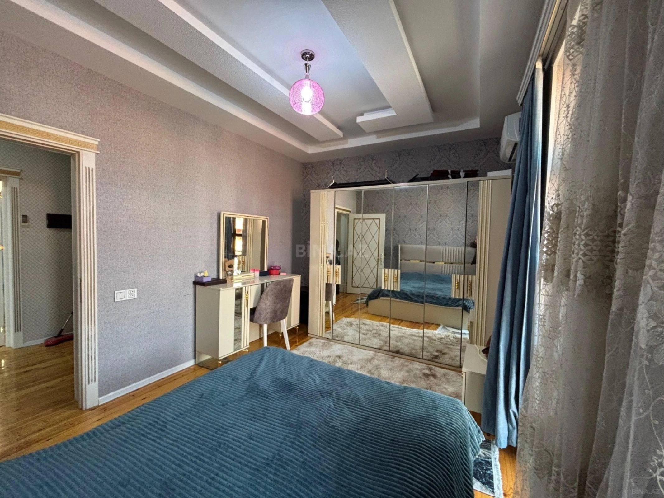 Satılır 7 otaqlı həyət evi 220 m²