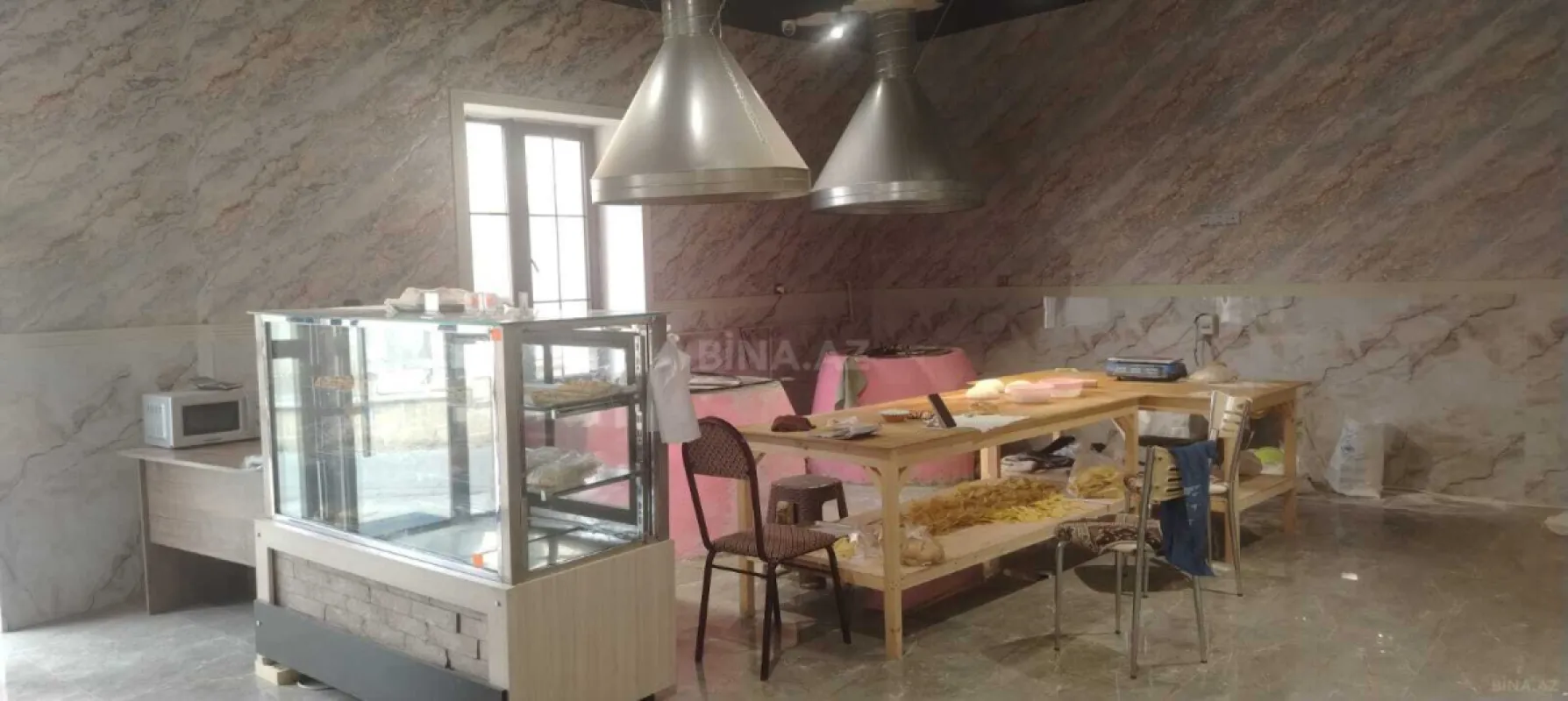 Satılır obyekt 170 m²