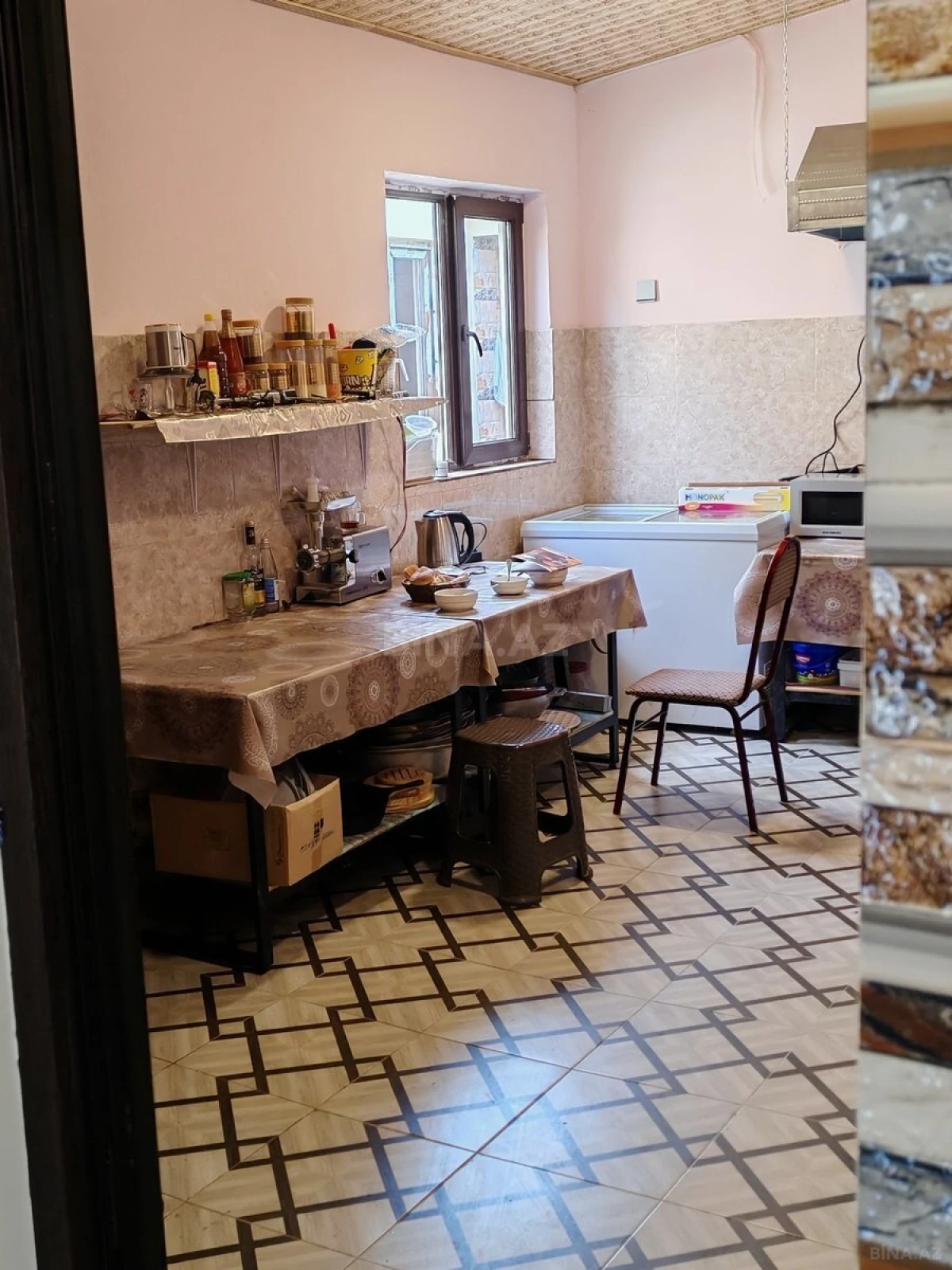 Satılır obyekt 170 m²