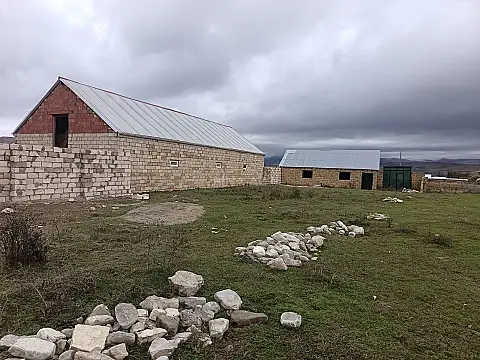 Satılır torpaq sahəsi 12 m²