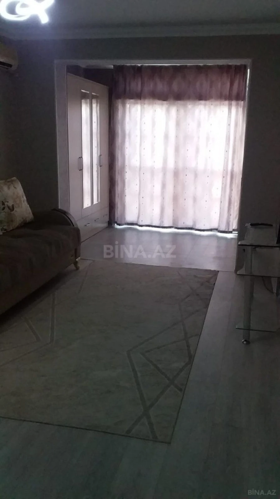 Satılır 2 otaqlı mənzil 48.7 m²