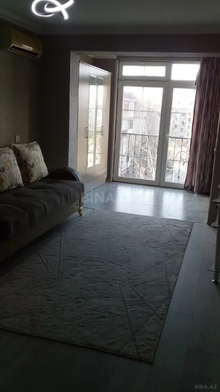 Satılır 2 otaqlı mənzil 48.7 m²