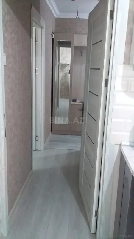 Satılır 2 otaqlı mənzil 48.7 m²