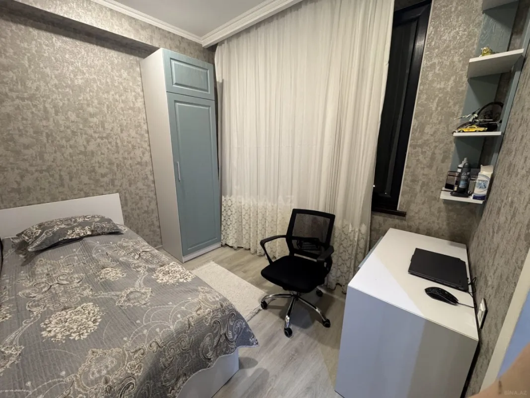 Satılır 3 otaqlı mənzil 107 m²