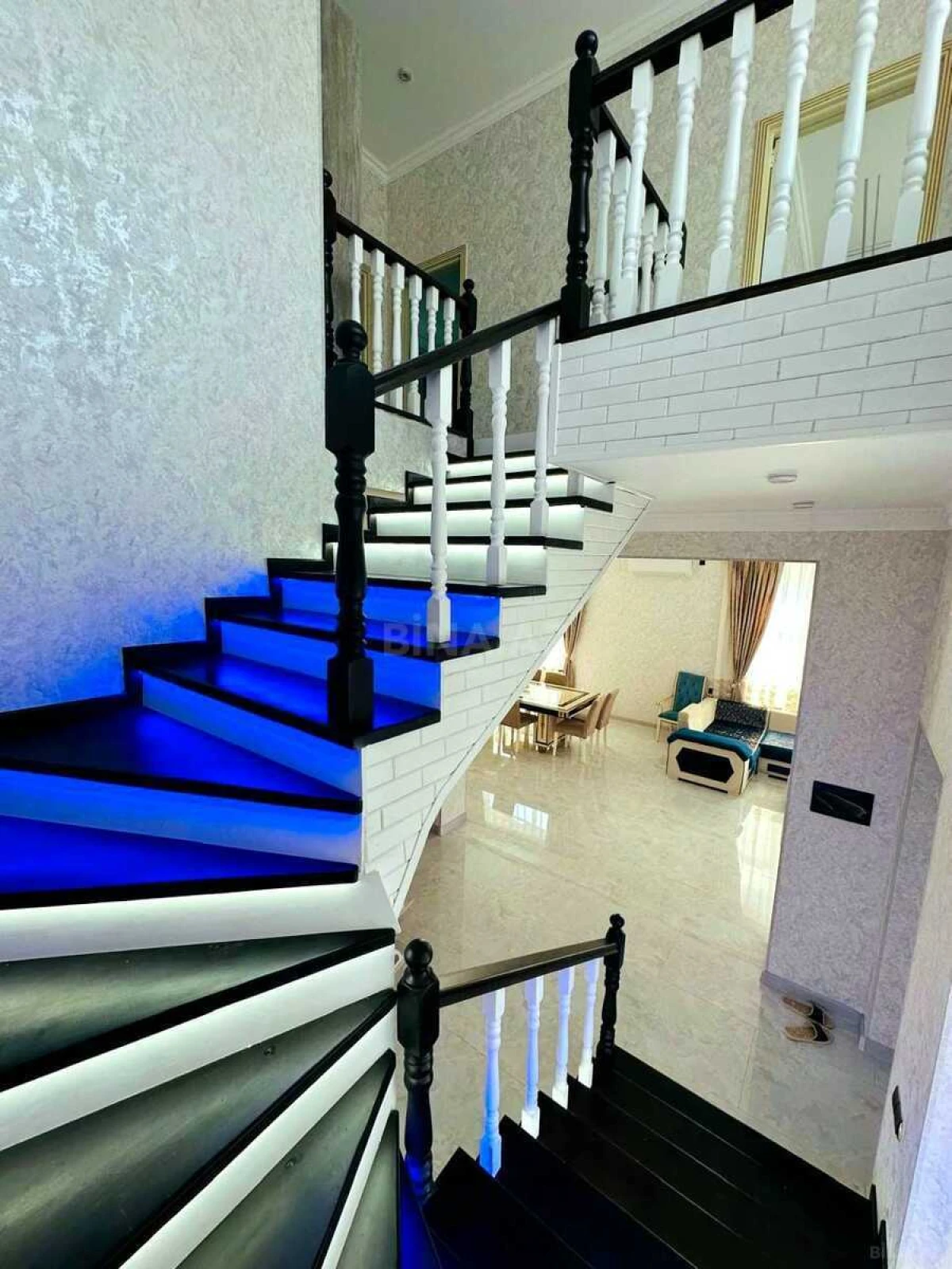 Kirayə verilir 4 otaqlı həyət evi 125 m²