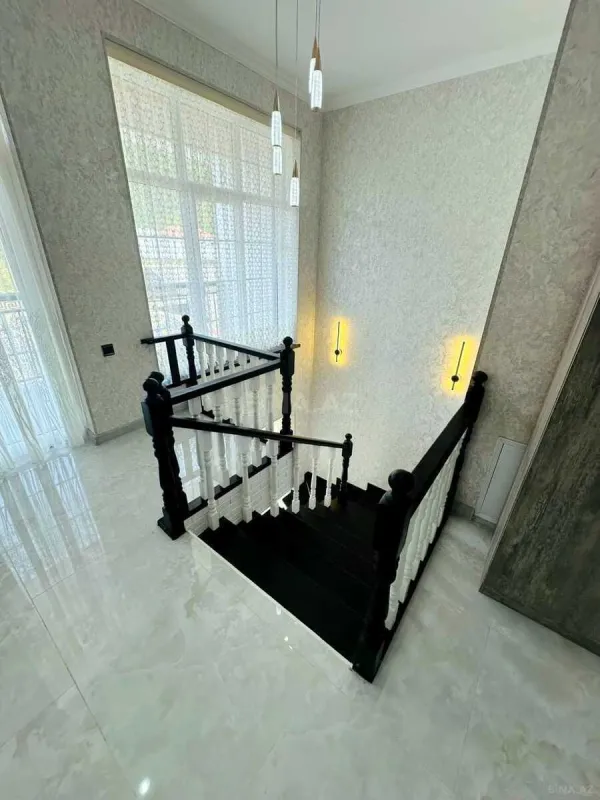 Kirayə verilir 4 otaqlı həyət evi 125 m²