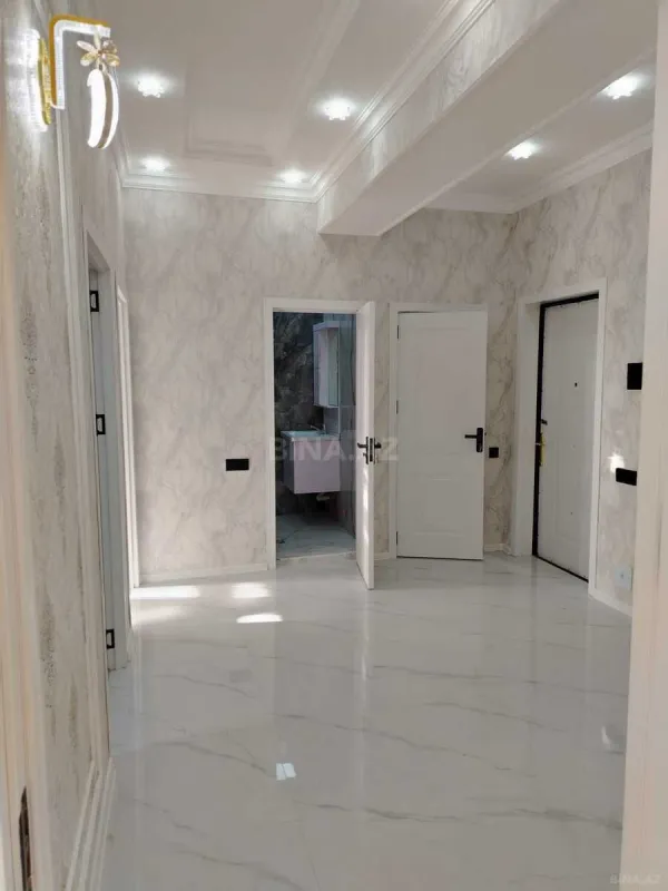 Satılır 3 otaqlı mənzil 76 m²