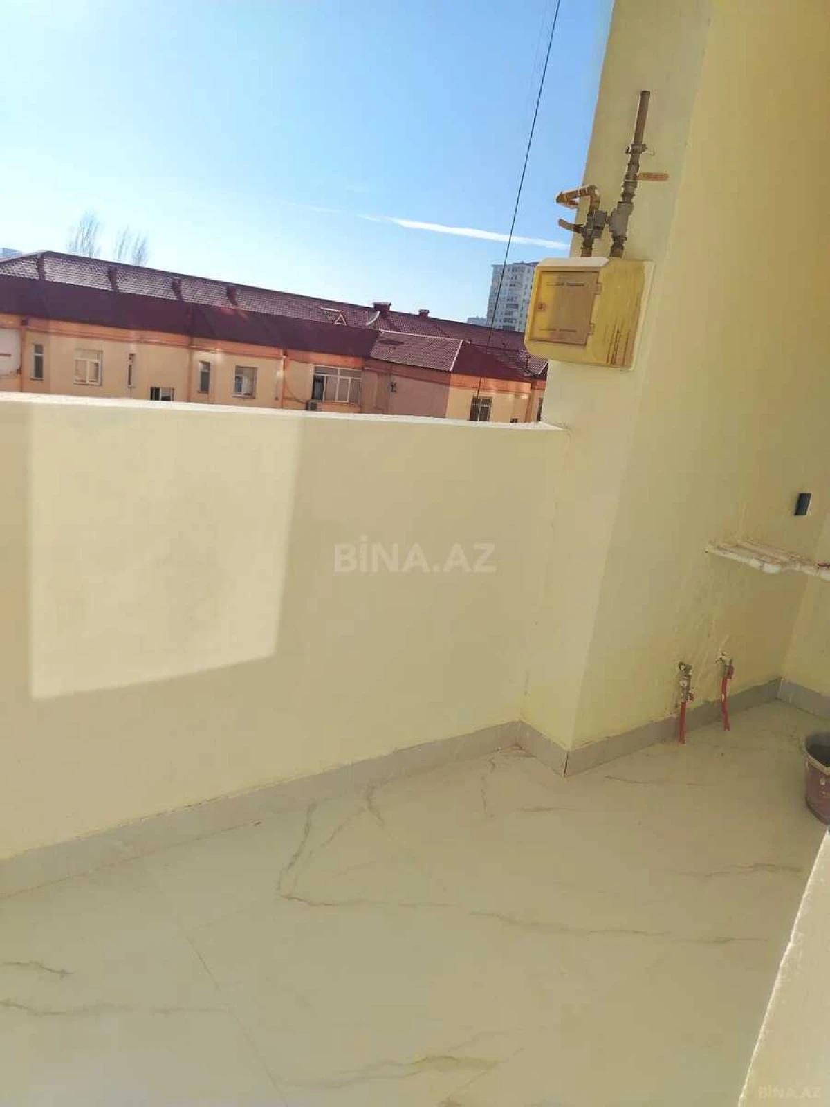Satılır 3 otaqlı mənzil 76 m²