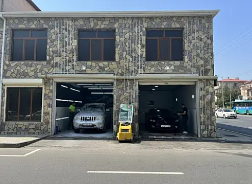 Satılır obyekt 340 m²