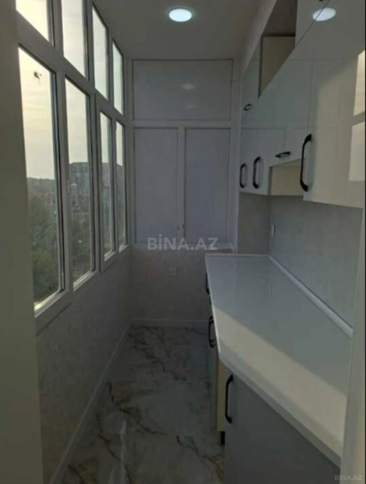 Satılır 2 otaqlı mənzil 41 m²