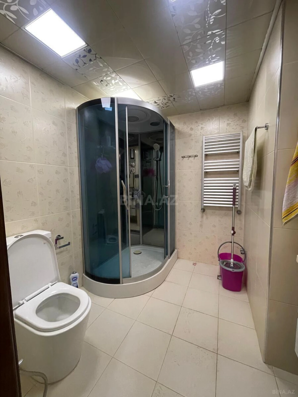 Satılır 3 otaqlı mənzil 136 m²