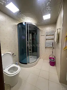 Satılır 3 otaqlı mənzil 136 m²