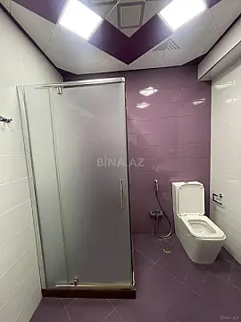 Satılır 3 otaqlı mənzil 136 m²